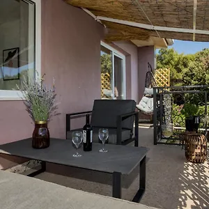 https://andrija-apartements.pula-hotels.org